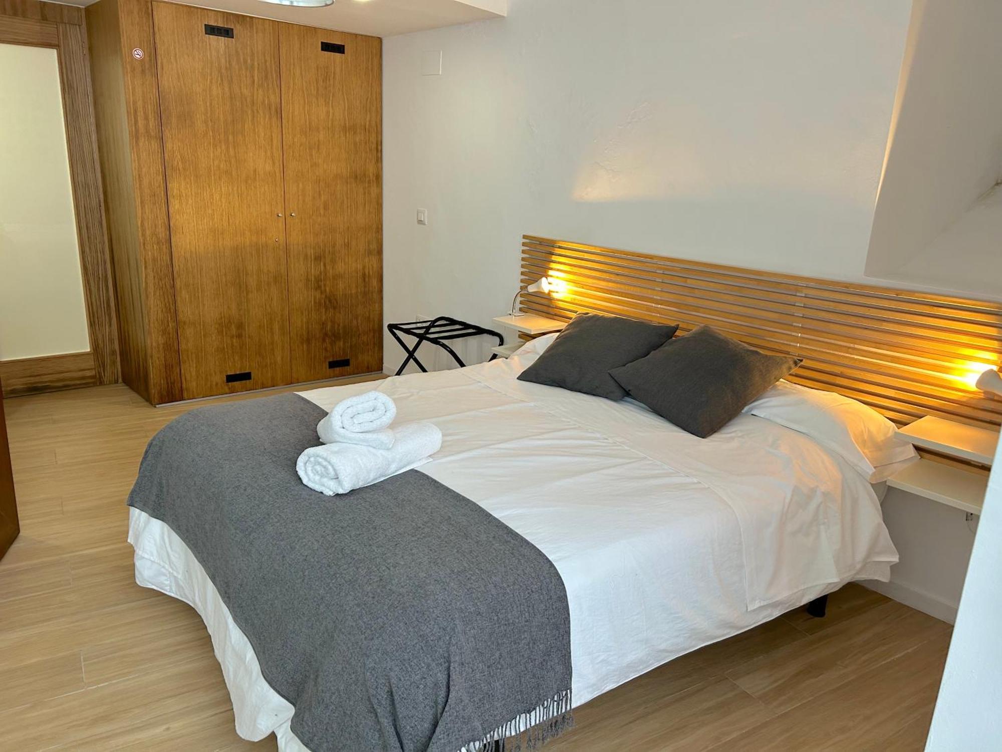 Bamba Apartment Aracena-Only Adults エクステリア 写真